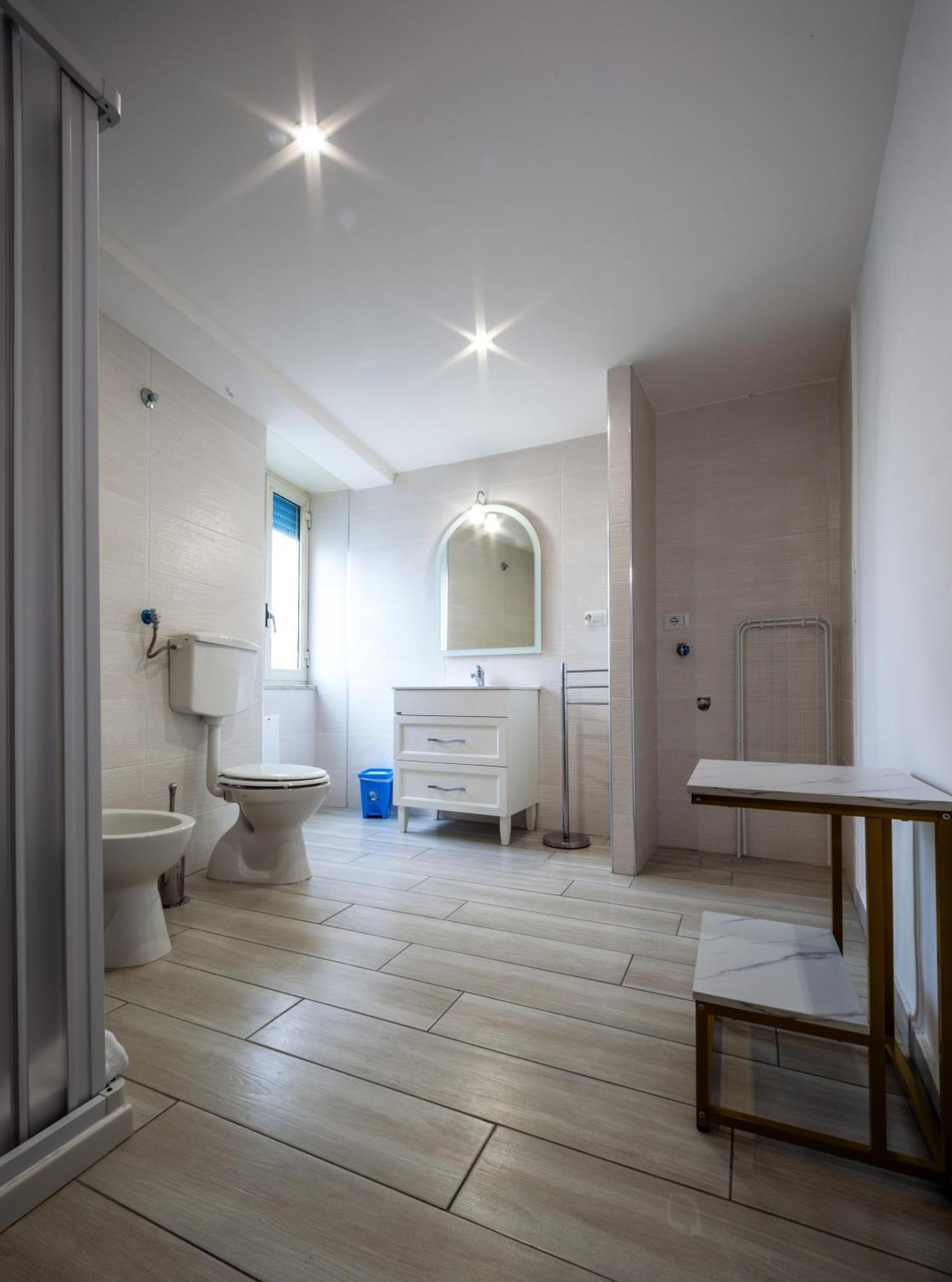 Mh Suites Rooms Apartments Баколі Номер фото