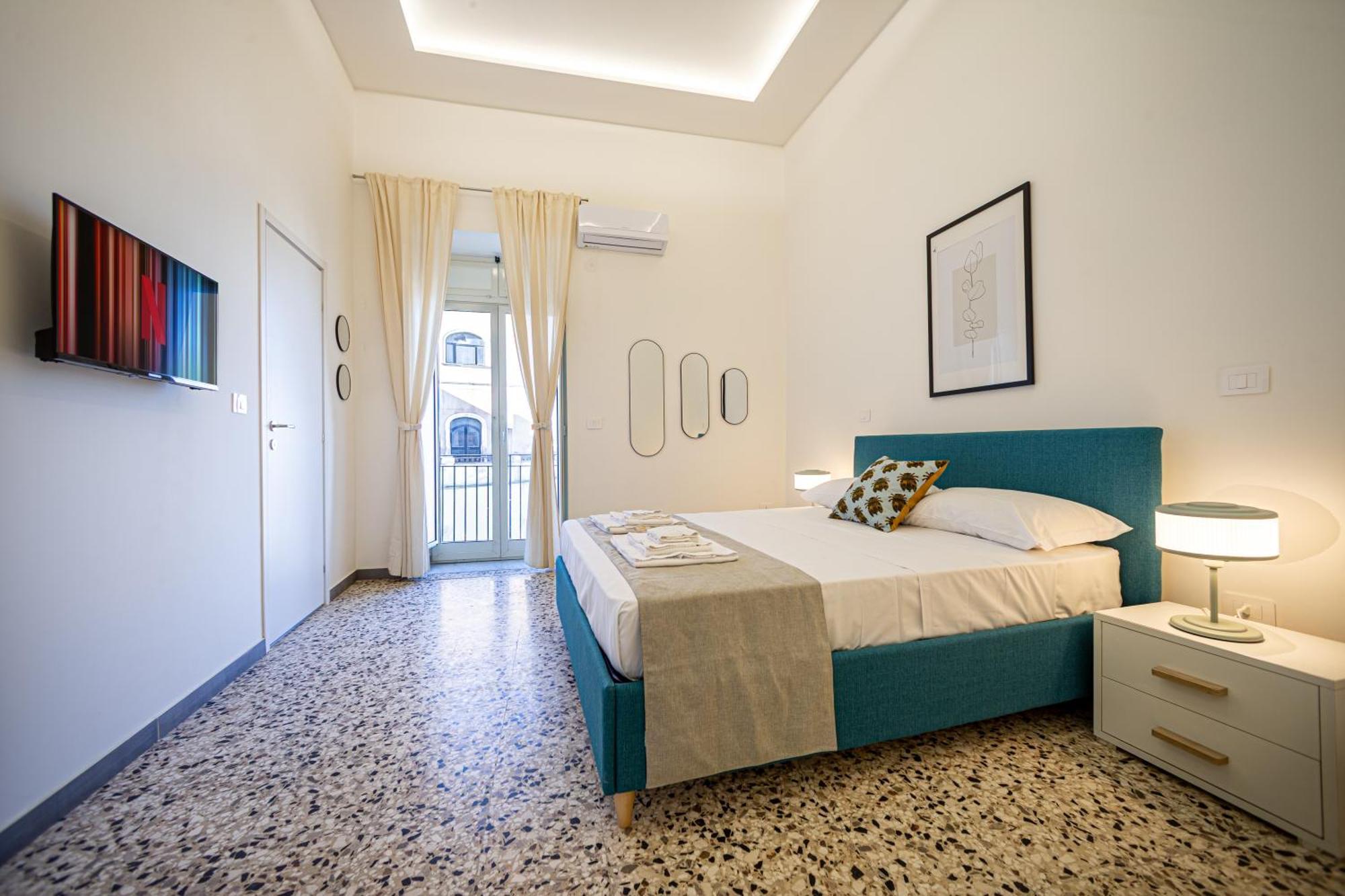 Mh Suites Rooms Apartments Баколі Екстер'єр фото